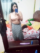 photo 6176782452420971443 y