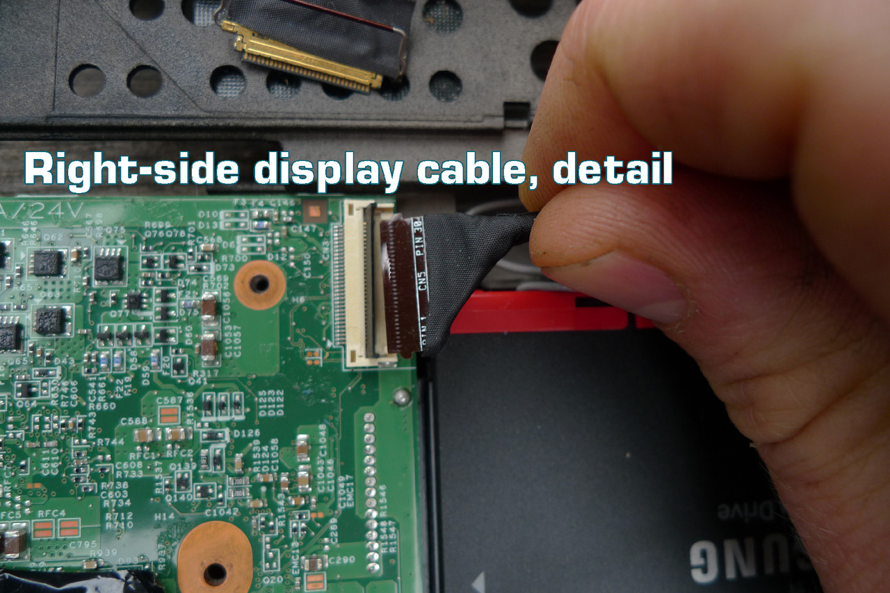 04 display cable right detail