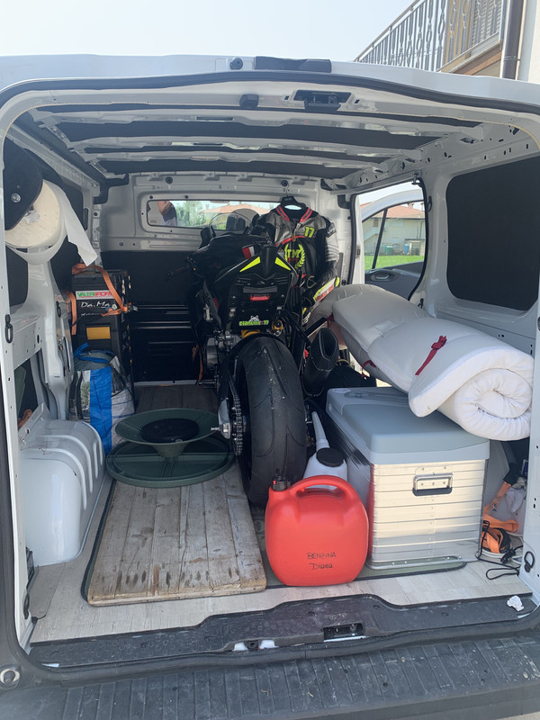 29831A02-B43C-439C-9BD4-399CB8E25986