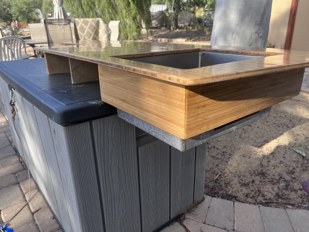 60FFCF81-2F23-45D4-8688-C59418CC756C