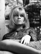 Julie-Christie-d38