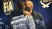 [Imagen: Lewis-Hamilton-Mercedes-Formel-1-GP-Abu-...859164.jpg]