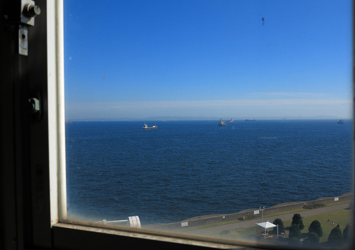 bluewindowview.jpg