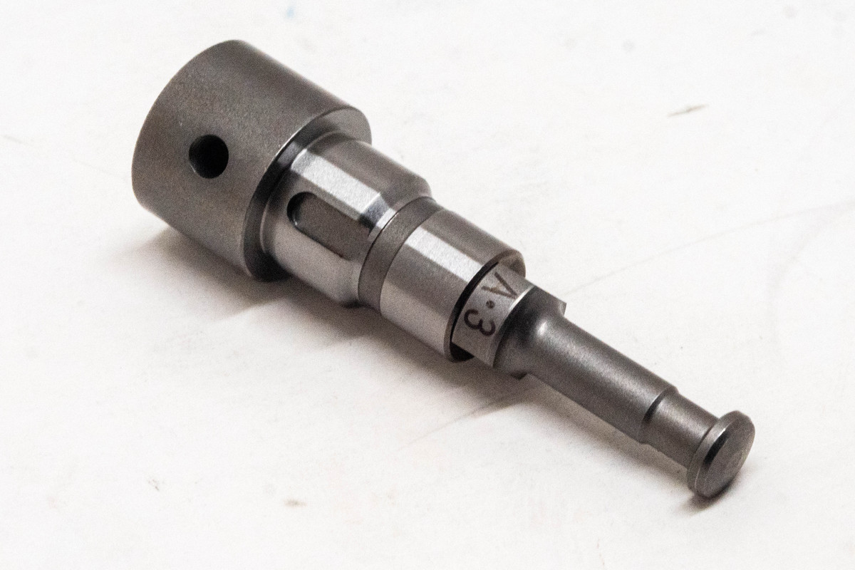 Genuine Yanmar 121550-51100 Plunger