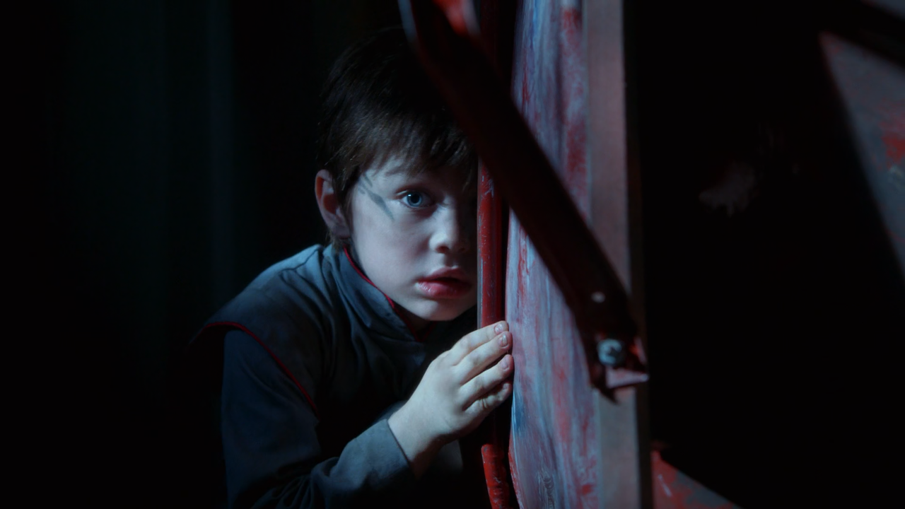 Star-Crossed (2014) S01E01 Pilot (1080p AMZN WEBRip x265 10bit EAC3 5.1).mkv_snapshot_03.37.778