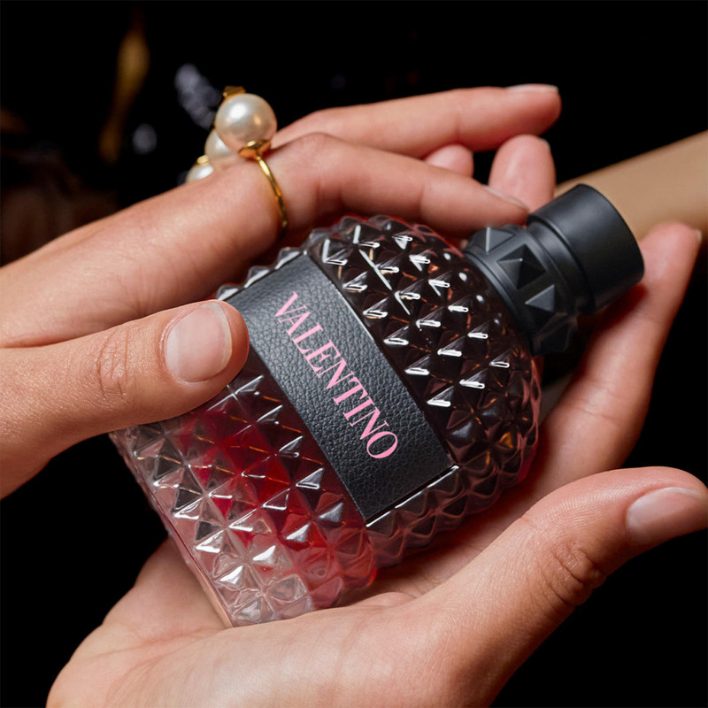 香水(男性用) VALENTINO DONNA BORNINROMA INTENSE100ml Amazon.com : Valentino Donna Born In Roma Intense for Women