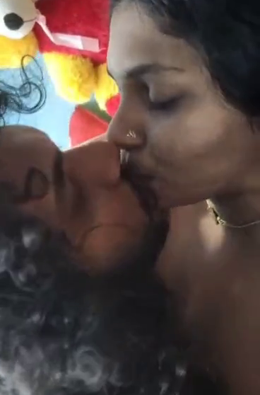 Horny Desi Couple Kissing And fucking Hard (2026)