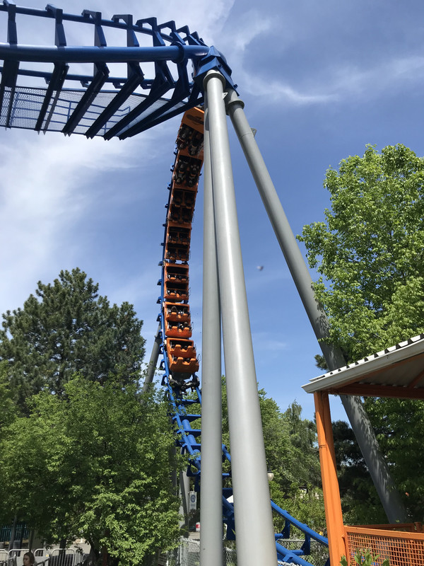 7E80E490-50A8-4D07-86B2-0BABAC5EF6CD