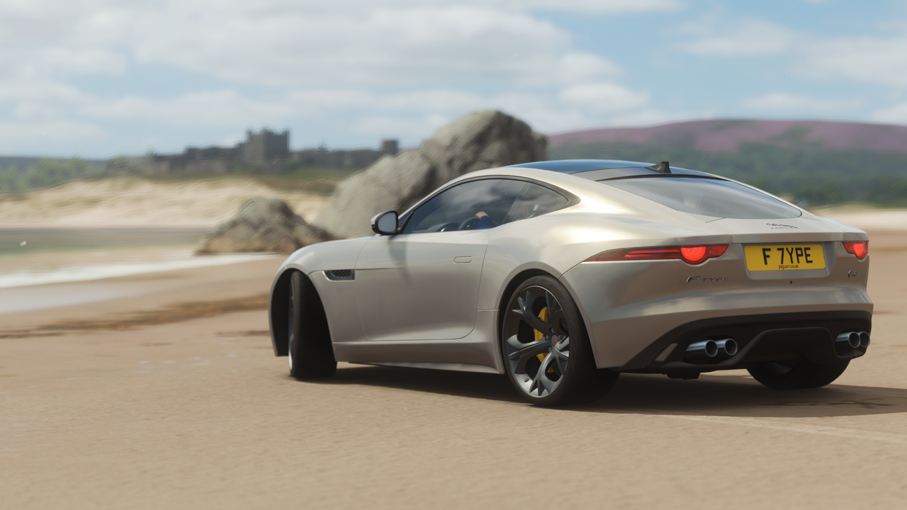 FH4-Jaguar-F-Type-4.png