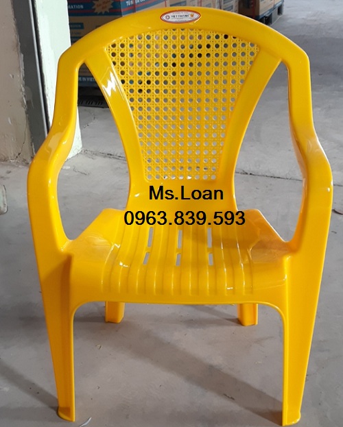 HCM - Sỉ lẻ ghế nhựa bành 2 màu lớn, ghế dựa có tay vịn ngồi quán ăn thoải mái / 0963.839.593 ms.loan Ghe-banh-luoi-mau-vang