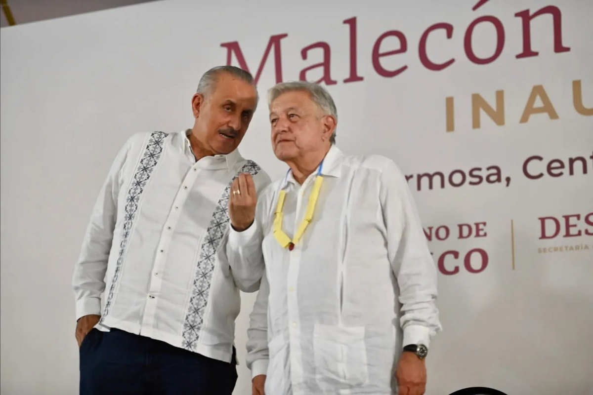 AMLO va por salario mínimo para sectores militar, de educación y de salud