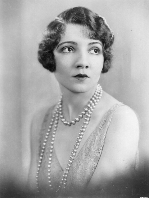 claudette_colbert_c40