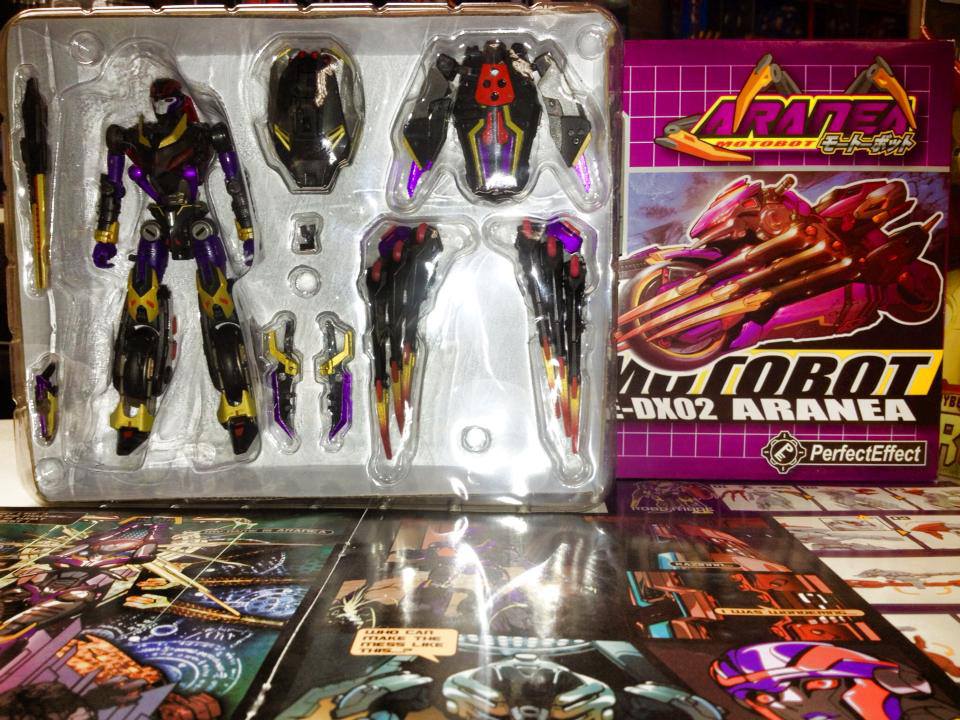 1175163_677440362284258_210699565_n