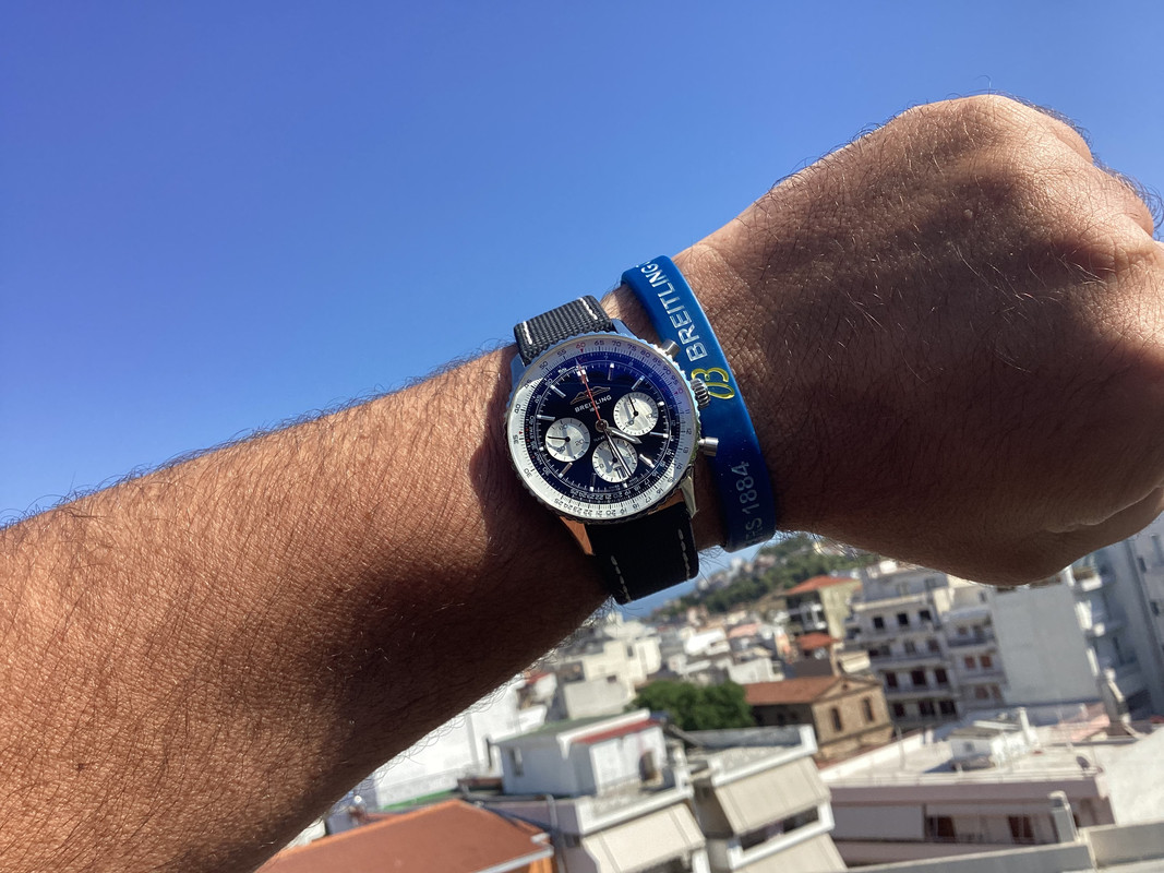 4572D255-EE4B-46B8-BF36-5899092931E2