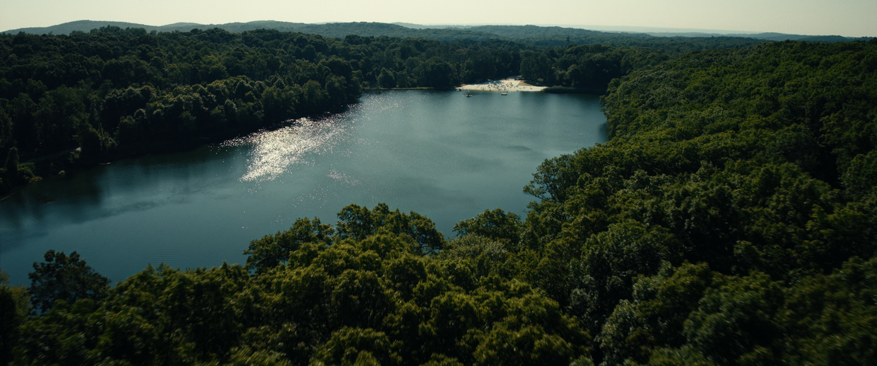 mpv-shot_Echo.Valley.2025.2160p.UHD.ATVP.Web-DL.SDR.HEVC-Нечипорук_00_13_25_0005