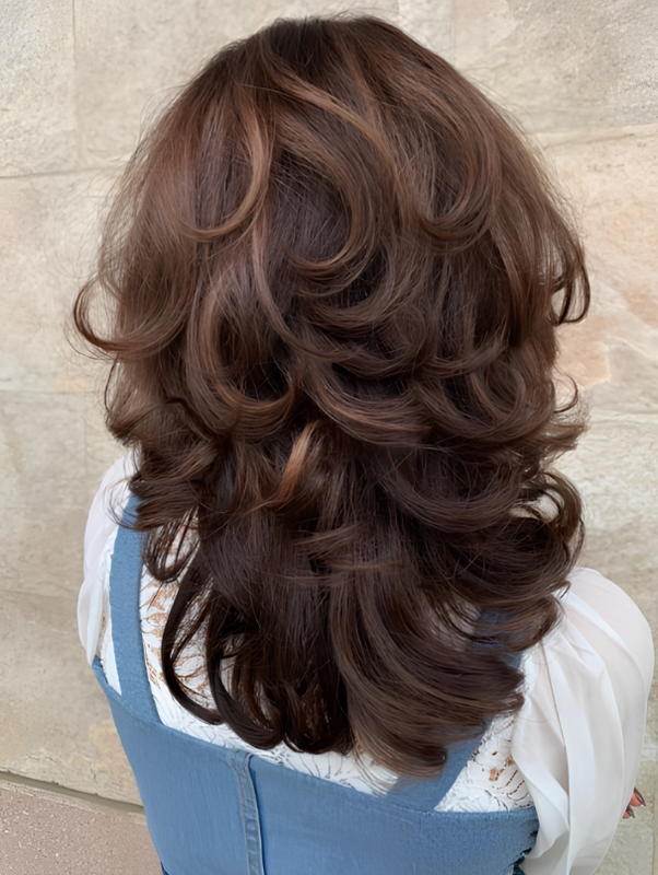 Coiffure femme moderne: https://fr.pinterest.com/Mariaam9791/