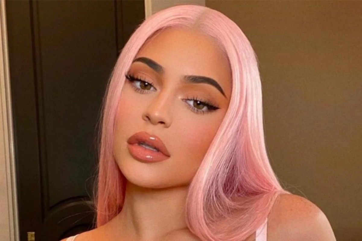 Baddie Makeup: La Tendencia Rosa que Arrasa en 2024