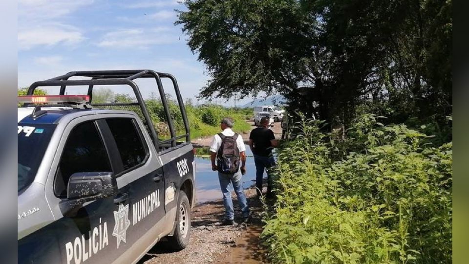 Localizan a un hombre asesinado al interior de una caseta en Culiacán