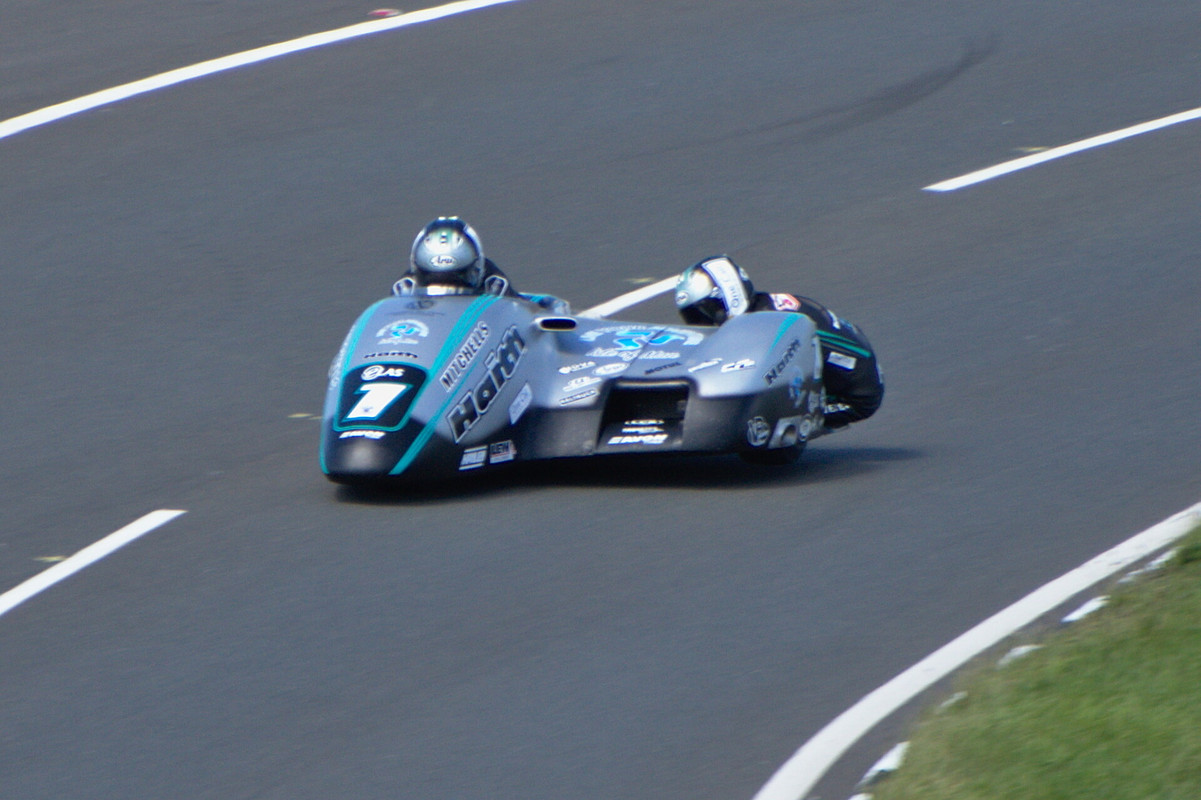 Vmax Tour 2019 au TT à l'île de Man R-DSC9495