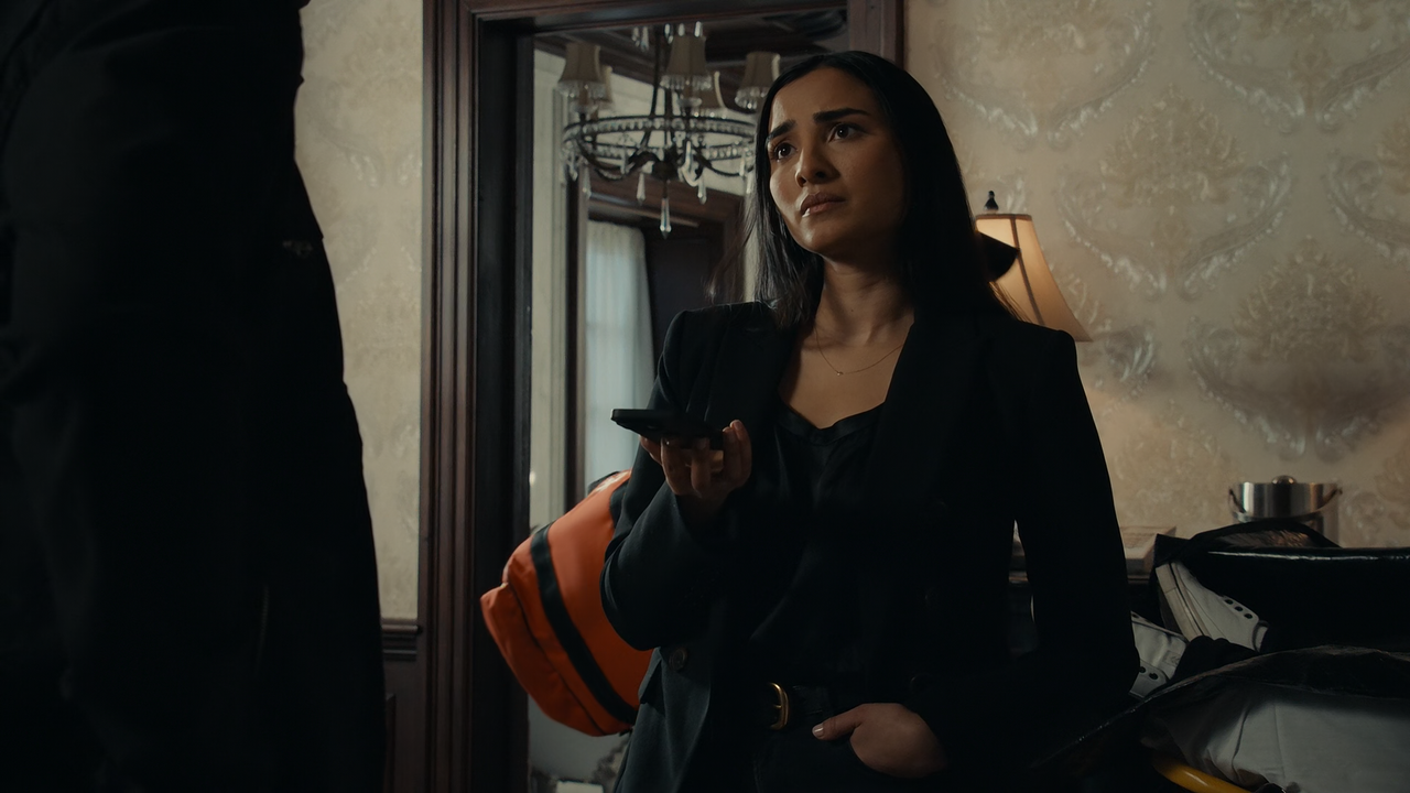 The.Blacklist.S10E18.Wormwood.1080p.10bit.AMZN.WEB-DL.DDP5.1.HEVC-Vyndros.mkv_snapshot_24.01_[2023.0