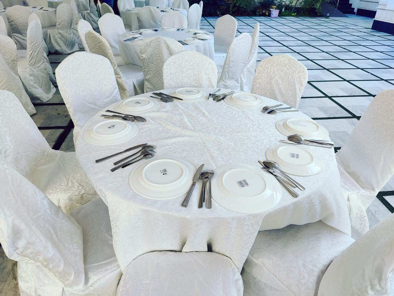 تجهيزات كاملة