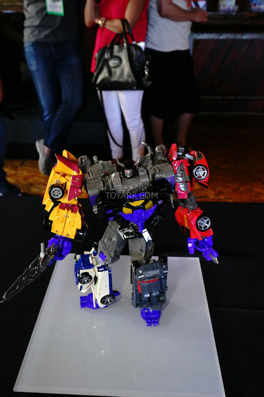 SDCC-2014-Hasbro-Transformers-Breakfast-014_1406