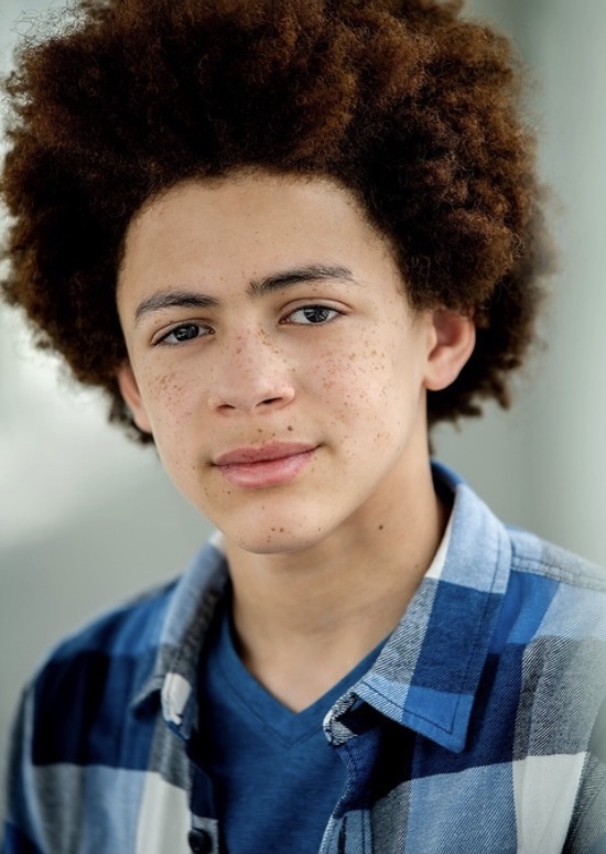 MV5BN2JjM2VhOTMtYzZmNy00NmQyLTk5N2EtYTIzNWY0NWJhZjQxXkEyXkFqcGdeQXVyNzkwODAxMjQ@._V1_