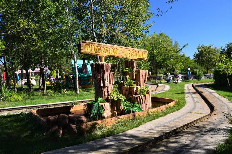 PARQUE EUROPA-2010/2015/2021-MADRID - Paseando por España-1991/2017 (129)