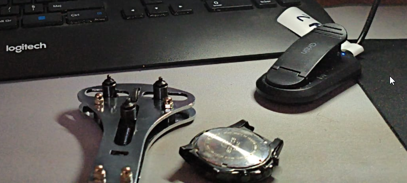 Changer de bracelet et la pile (Casio edifice) Whats-App-Root-u04Bg-TWh-Ij