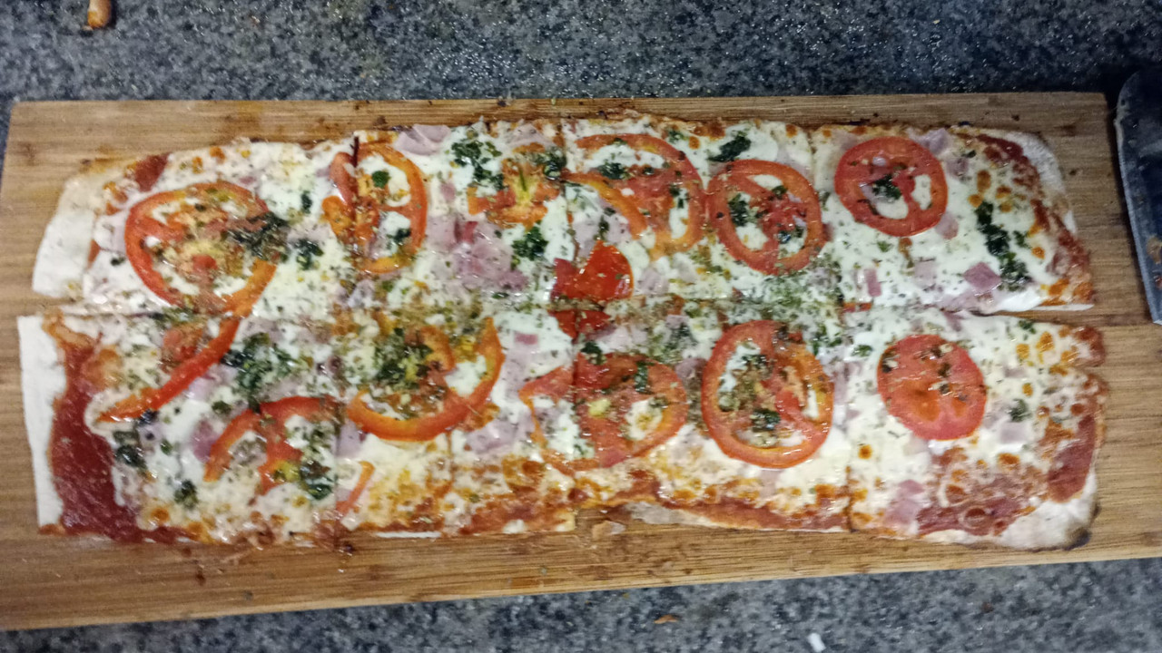 NAPOLITANA 1 MTRS (16 PORCIONES)