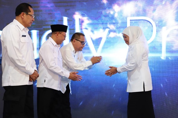 Komisi D DPRD Jatim Dukung Gubernur Kofifah Percepat Lepaskan Kegelapan Jatim Tahun 2020