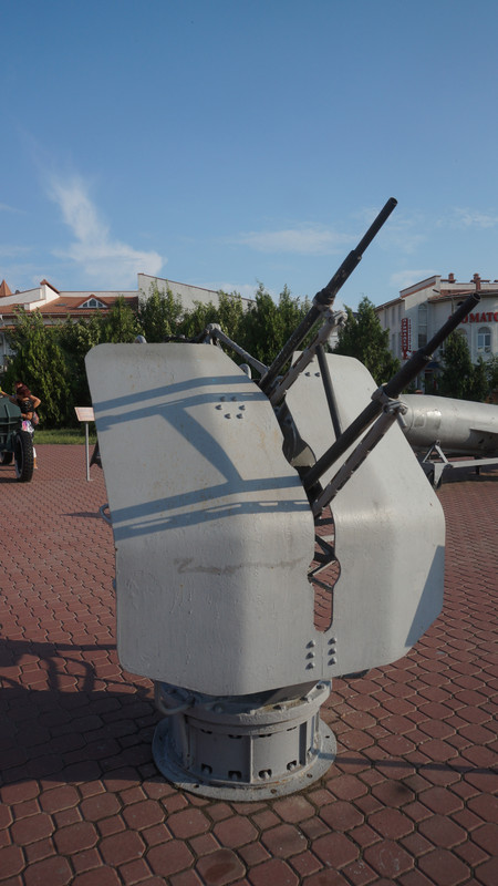 Двухпулемётная 14,5 мм морская тумбовая установка 2М-7-2