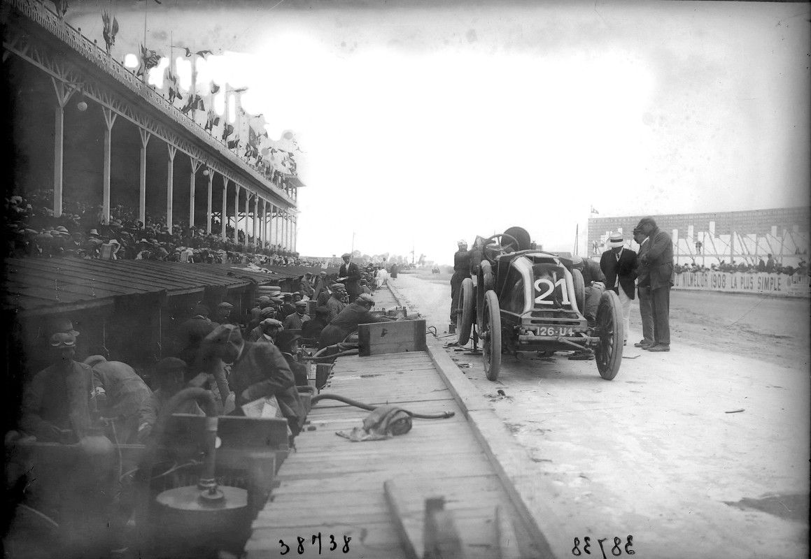 GPL-2-BRANGER-1908-GRAND-PRIX-PITS-GUSTA