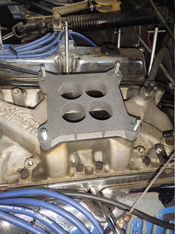 Mr Gasket carbspacer