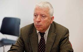 ΠΡΟΣΛΗΨΗ ΤΡΙΩΝ ΕΙΔΙΚΩΝ ΣΥΜΒΟΥΛΩΝ ΣΤΗΝ ΠΕΡΙΦΕΡΕΙΑ