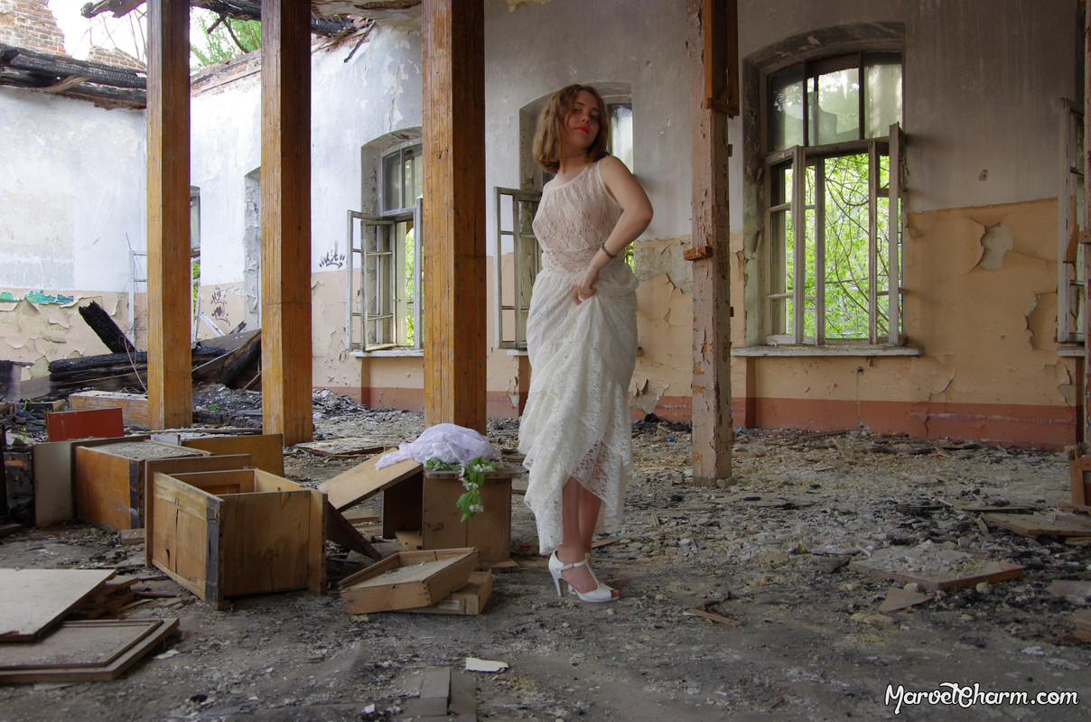 MarvelCharm_Nicolette-Ruins-050