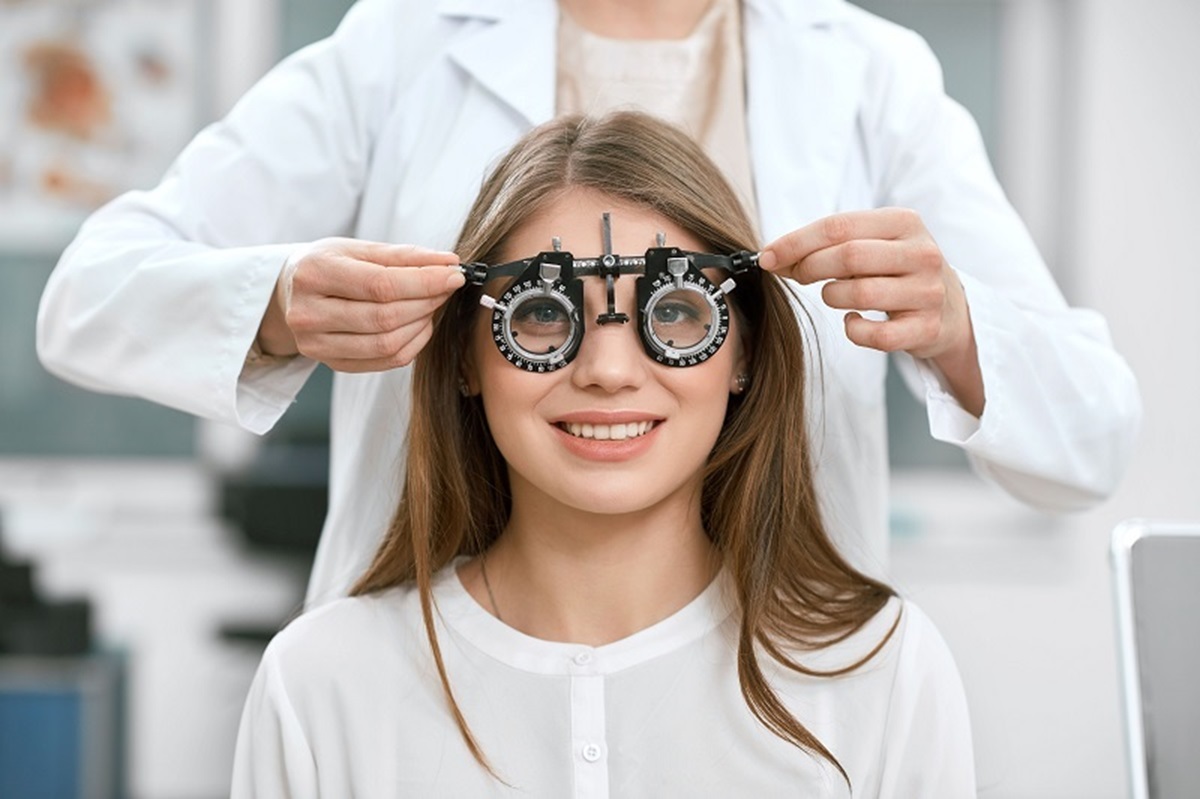 optometrist 