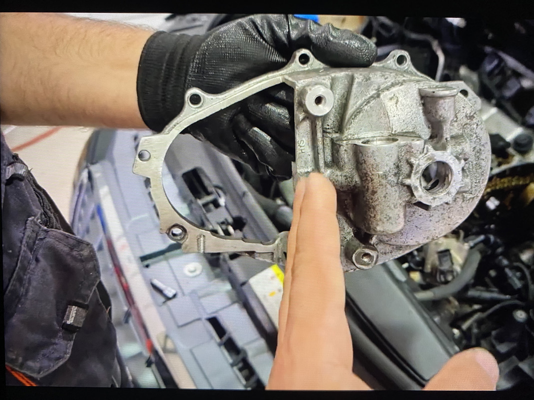 0B1BB8DD-A69D-485E-9507-053F84402A83