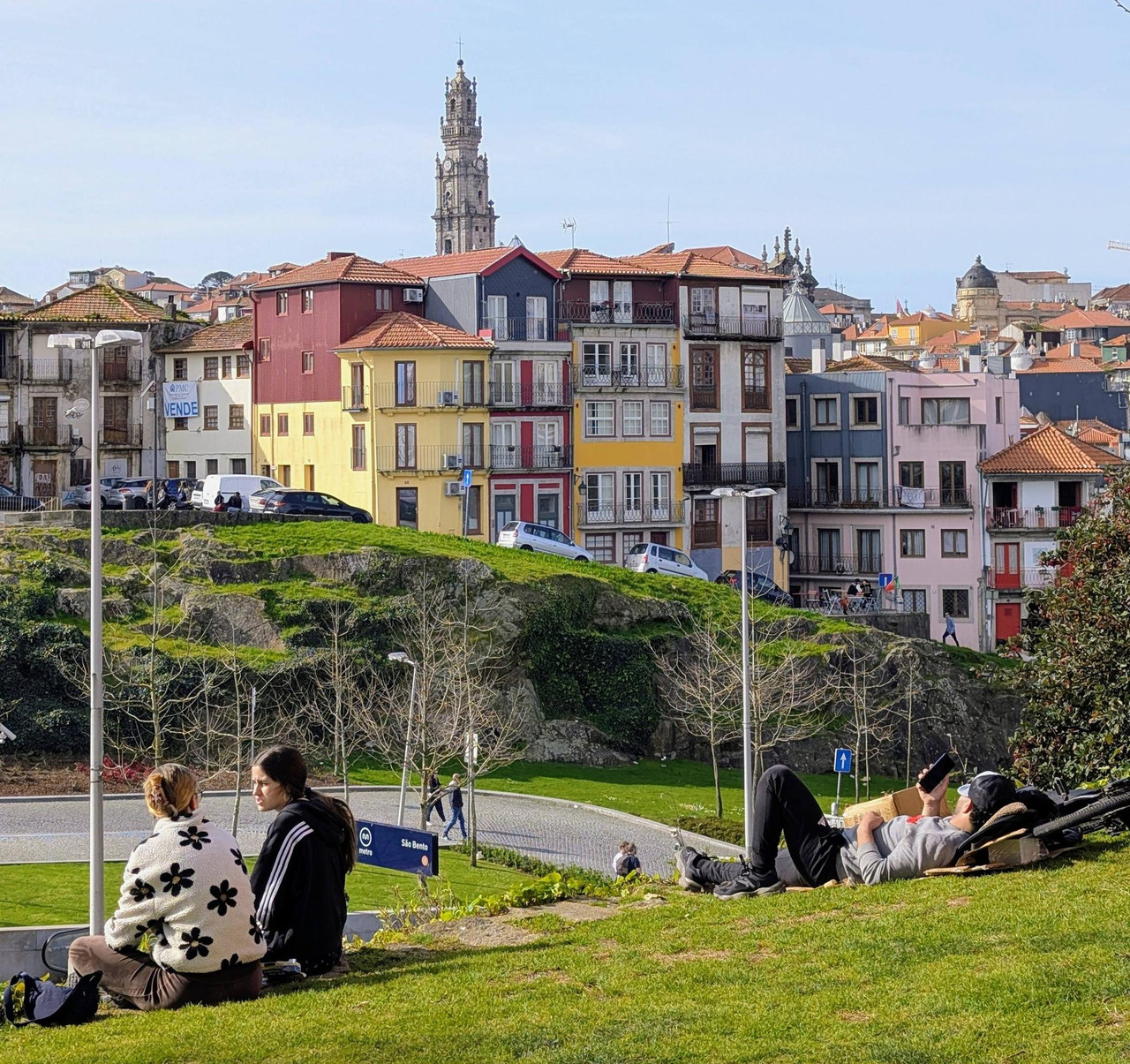 644855704 25577578721941757 3438824430177579458 n