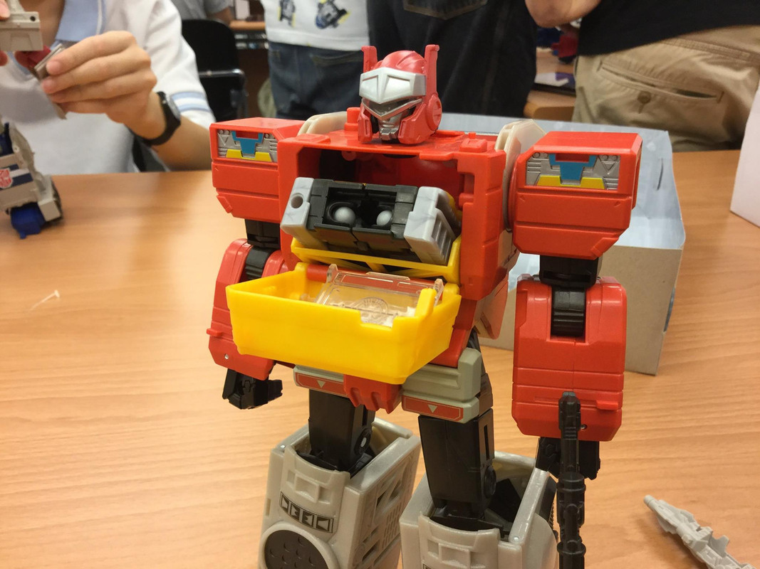 13323341_272144059802695_473036159979677989_o