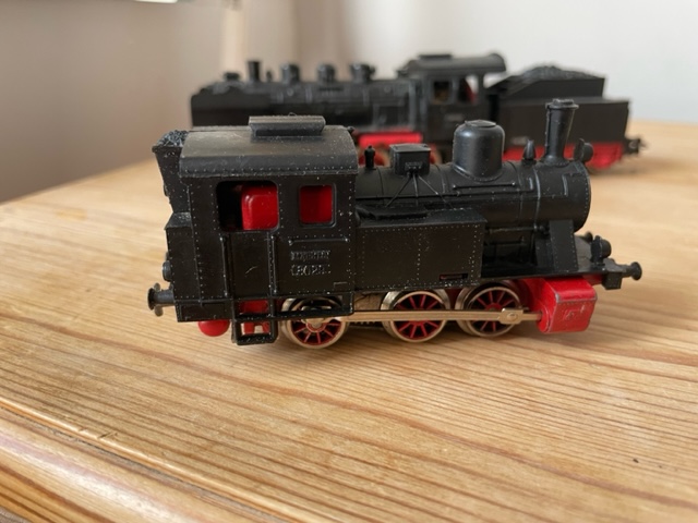 5E45B43A-09B0-429A-B2B4-CF030EFC4A6E