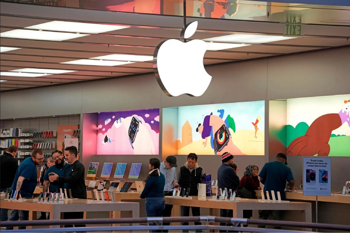Atraco en tienda Apple de EU se hace famoso ¡Ladrones no dejaron ni el polvo!