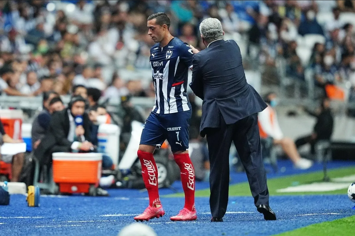 Vucetich explota por salida de Funes Mori de Rayados y carga contra el club