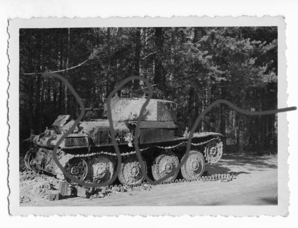 Foto 19.Panzer-Division PzRgt 27 Panzer-Regiment 27 Czech 38(t) Panzer Tank