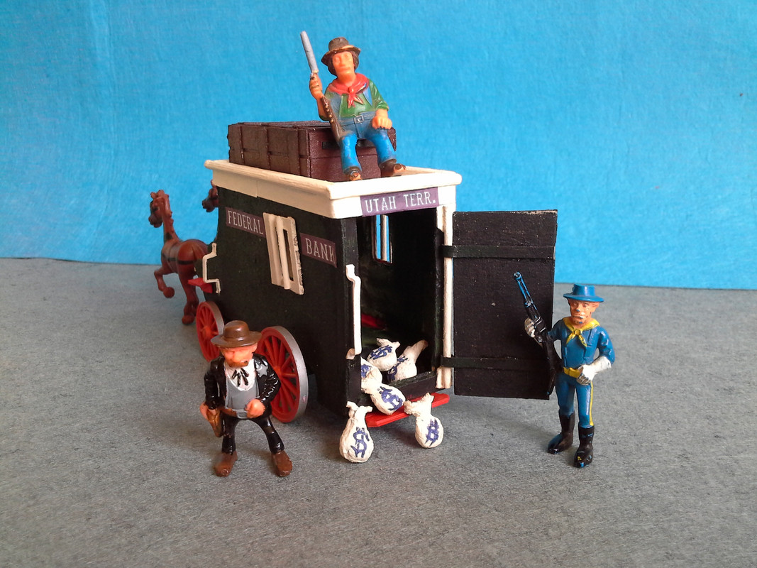 Federal Bank Carriage 02