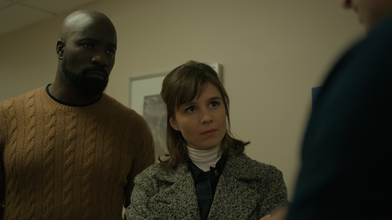 Evil.S04E05.How.to.Fly.an.Airplane.2160p.10bit.AMZN.WEB-DL.DDP5.1.HEVC-Vyndros.mkv_snapshot_04.42_[2