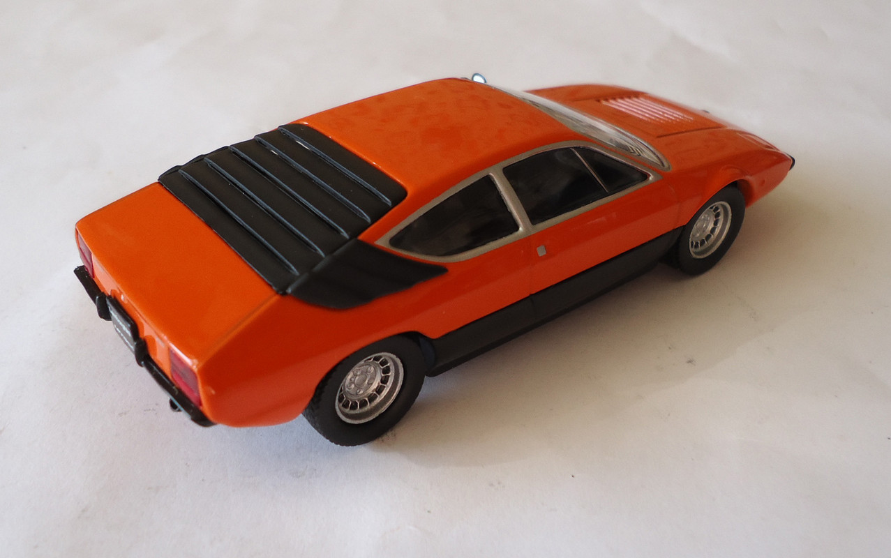 Lamborghini-Urraco 1