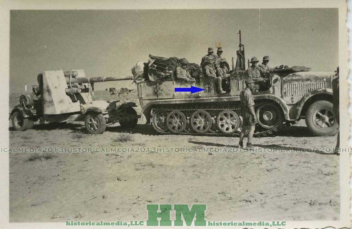 DAK 8t HALBKETTE   8.8CM FLAK   TARNUNG IN DER W
