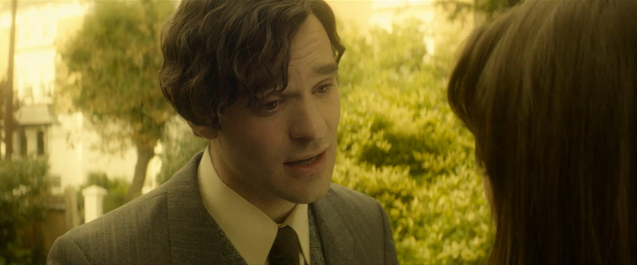 The Theory of Everything 2014 BluRay [Hindi + English] 480p 720p ESub Screenshot