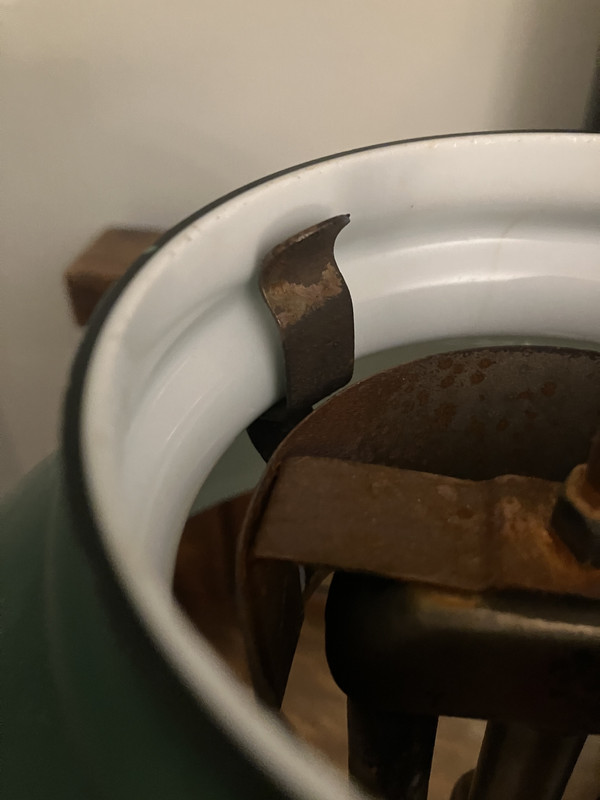 B6AC8054-80CE-44FA-9876-6D17776D0806